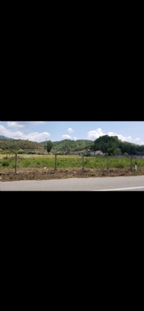 Foto 4 - Truall per shitje me letra 2150m2 , ne krah me fushen e sportit ne zemrene e permetit !me kontaktoni neWhatsApp 18609658599