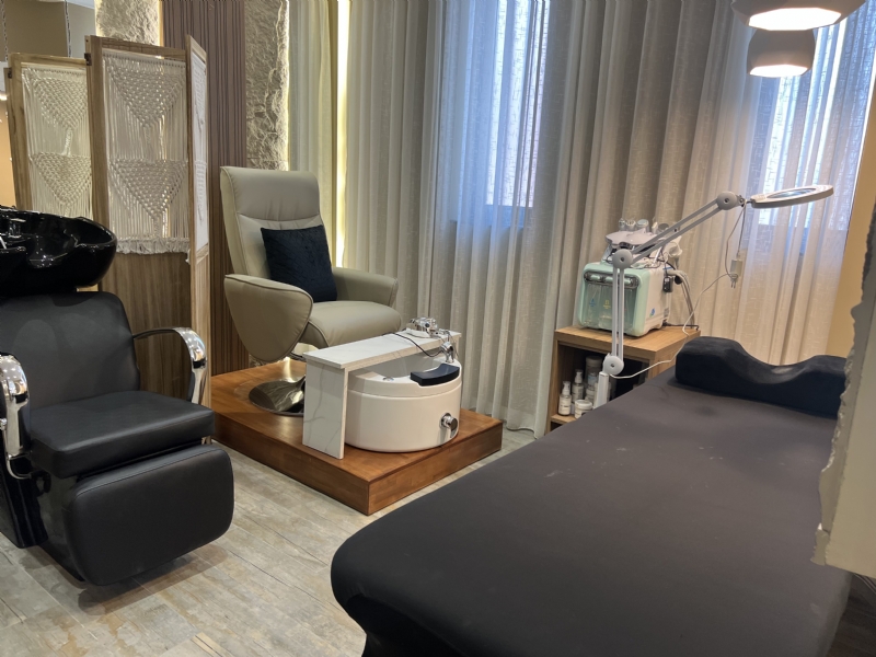 Foto 4 - Beauty Salon K&SH 💇‍♀️ Durres – Bukuria fillon ketu!