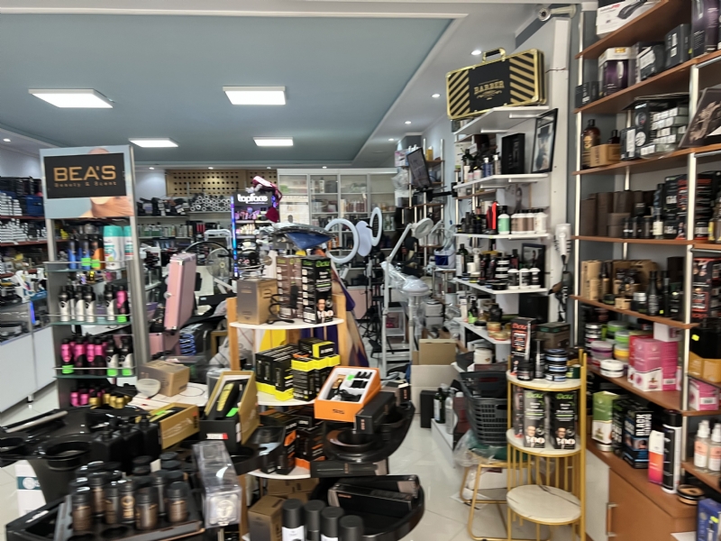 Foto 3 - Global Cosmetic Shop produkte dhe pajisje per parukeri estetike dhe berbere