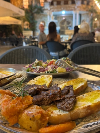 Foto 4 - Restaurant illyria - Ne qender te Sllupcanit
