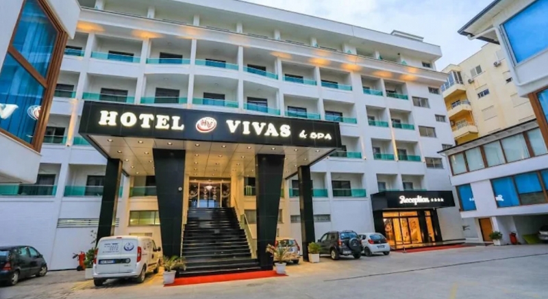 Foto 1 - Hotel Vivas Durres – Vendi ku relaksohet e gjithe familja