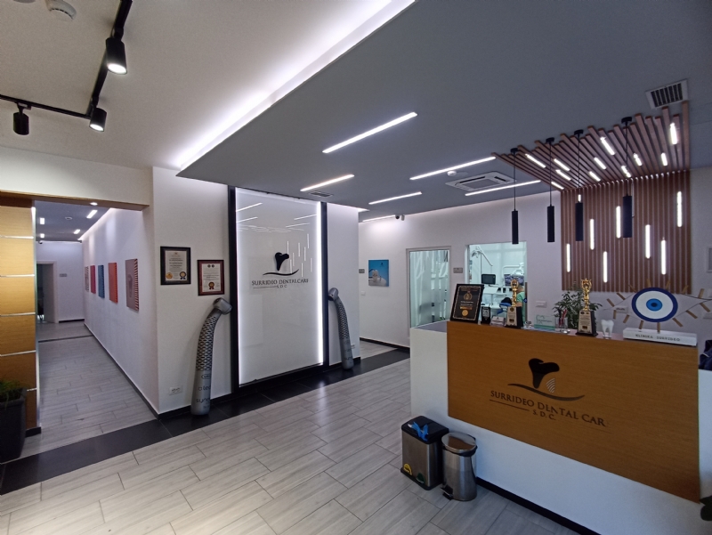Foto 2 - Surrideo Dental Care – Aty ku buzeqeshja merr jete