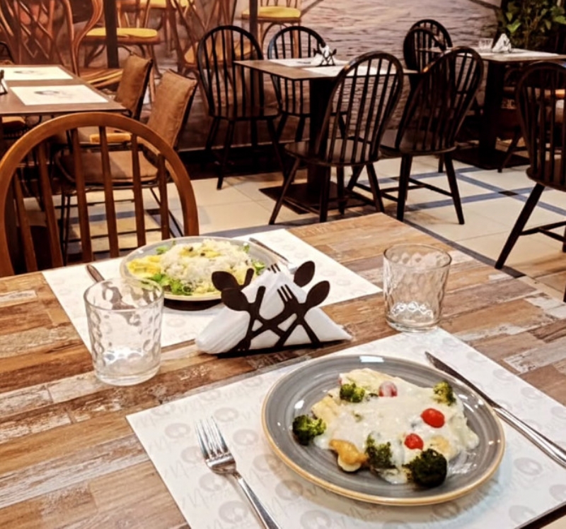 Foto 2 - Bar Restorant 17 Nentori Shije tradicionale ne zemer te Tiranes